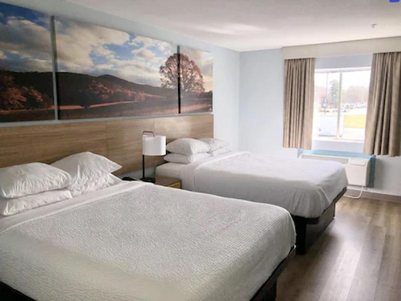 Days Inn & Suites By Wyndham Siler City Dış mekan fotoğraf