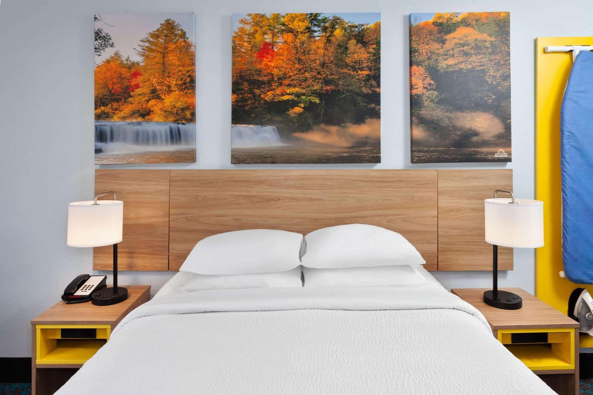Days Inn & Suites By Wyndham Siler City Dış mekan fotoğraf